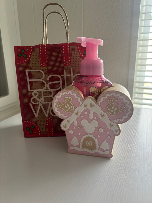 Gingerbread house soap holder
