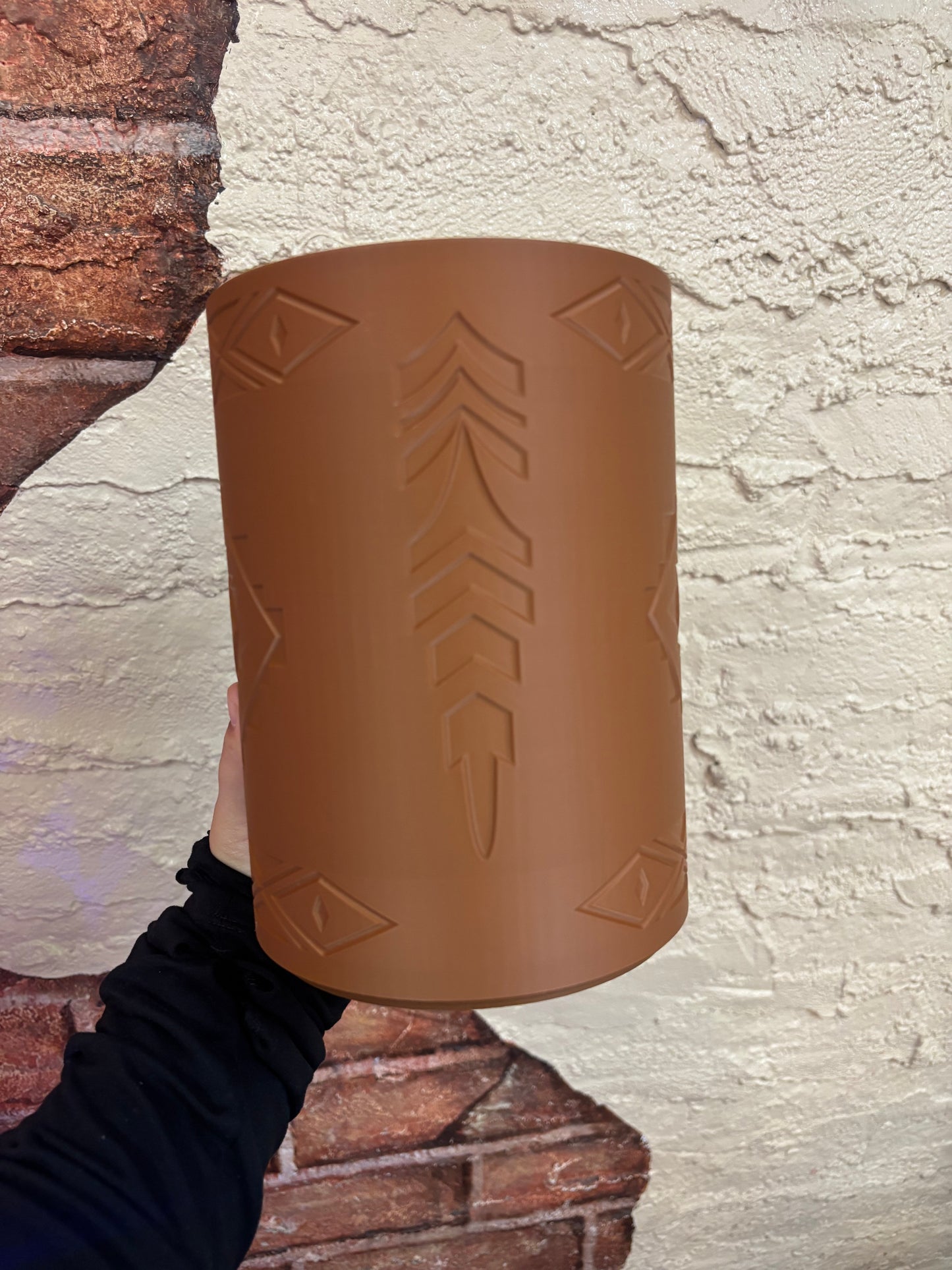 Native utensils holder